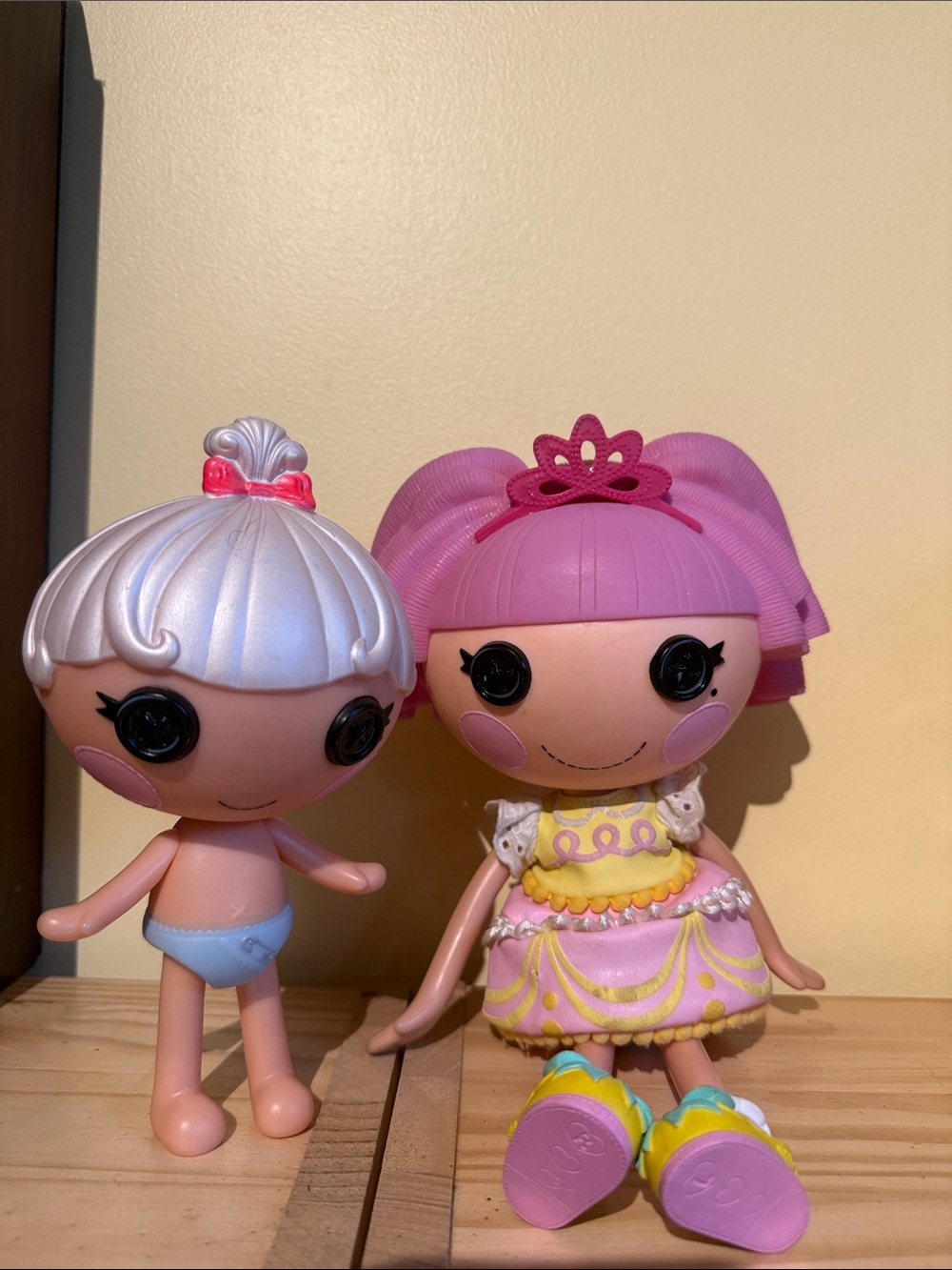 Lalaloopsy jewel sparkles and Little Mimi